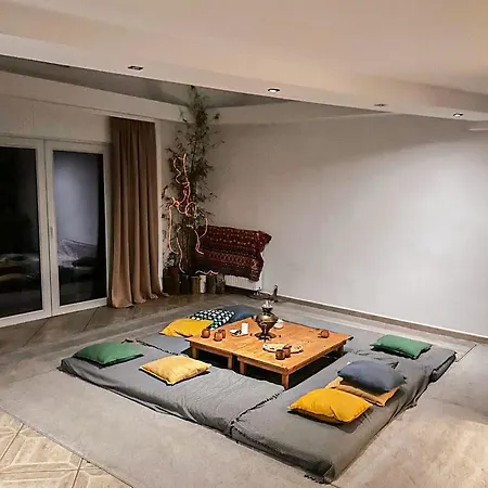 Aura House منزل ريفي