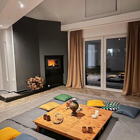 Aura House